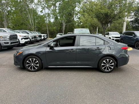 Used 2026 Toyota Corolla LE FWD image 2