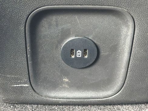 Used 2025 Ford Escape ST-Line FWD image 22