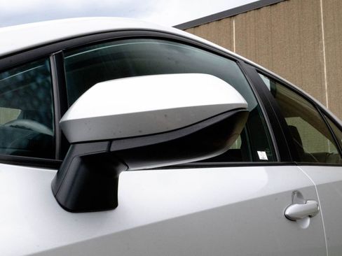Used 2024 Toyota Corolla LE FWD image 9