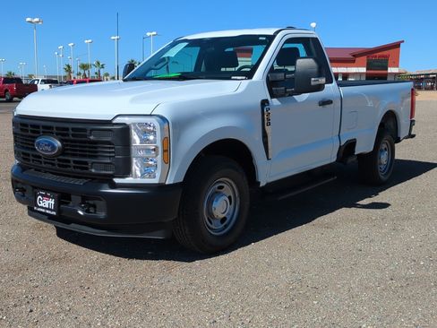 Used 2024 Ford F250 XL RWD image 9