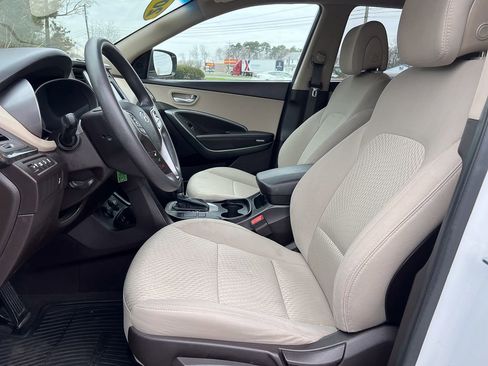 Used 2018 Hyundai Santa Fe Sport image 15