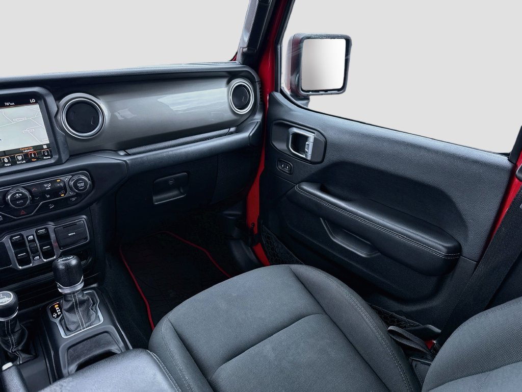 Used 2018 Jeep Wrangler Unlimited Sahara AWD/4WD image 23