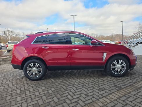 Used 2011 Cadillac SRX Luxury image 6