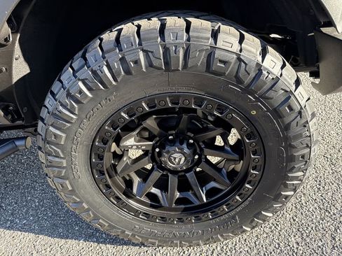 New 2025 Ford Bronco Badlands AWD/4WD image 19