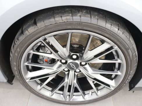 Used 2024 Chevrolet Camaro ZL1 RWD image 3