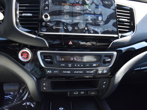 New 2026 Honda Ridgeline Black Edition image 24