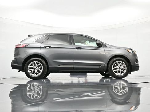 Used 2024 Ford Edge SEL AWD/4WD image 37