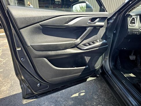 Used 2017 MAZDA CX-9 Sport image 11