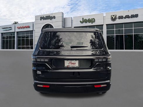 New 2026 Jeep Grand Wagoneer Limited image 4