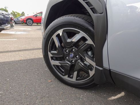 Used 2025 Subaru Forester Limited image 8