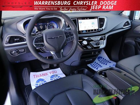 New 2026 Chrysler Voyager LX FWD image 16