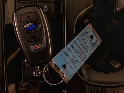 Used 2026 Subaru Outback Premium AWD/4WD image 27