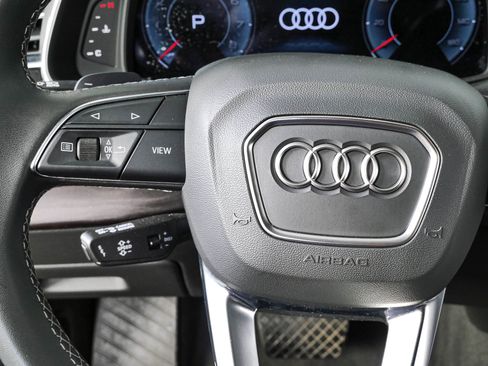 Used 2023 Audi Q8 Premium Plus w/ Premium Plus Package AWD/4WD image 11