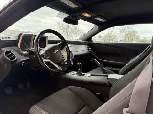 Used 2015 Chevrolet Camaro LT w/ RS Package image 9