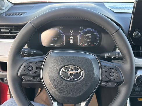 New 2025 Toyota RAV4 Limited image 23
