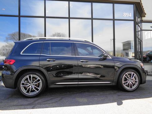 Used 2022 Mercedes-Benz GLB 35 AMG 4MATIC image 4