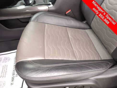 Used 2023 Chevrolet Silverado 1500 ZR2 w/ Technology Package image 24