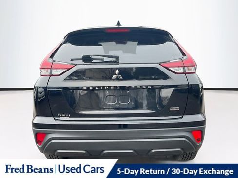 Used 2022 Mitsubishi Eclipse Cross LE image 6