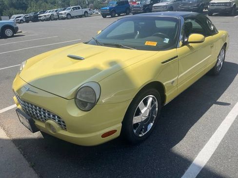 Used 2002 Ford Thunderbird RWD image 1