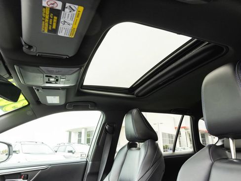 Certified 2020 Toyota RAV4 XSE w/ XSE Grade Weather Package AWD/4WD image 13