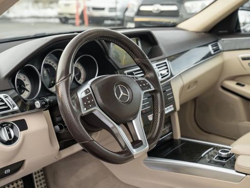 Used 2016 Mercedes-Benz E 350 E 350 4MATIC Sedan 4D image 15
