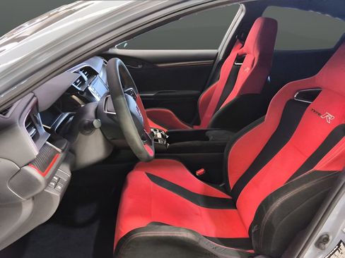 Used 2021 Honda Civic Type R image 16