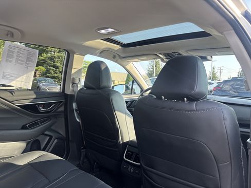 Certified 2024 Subaru Outback Limited XT AWD/4WD image 6