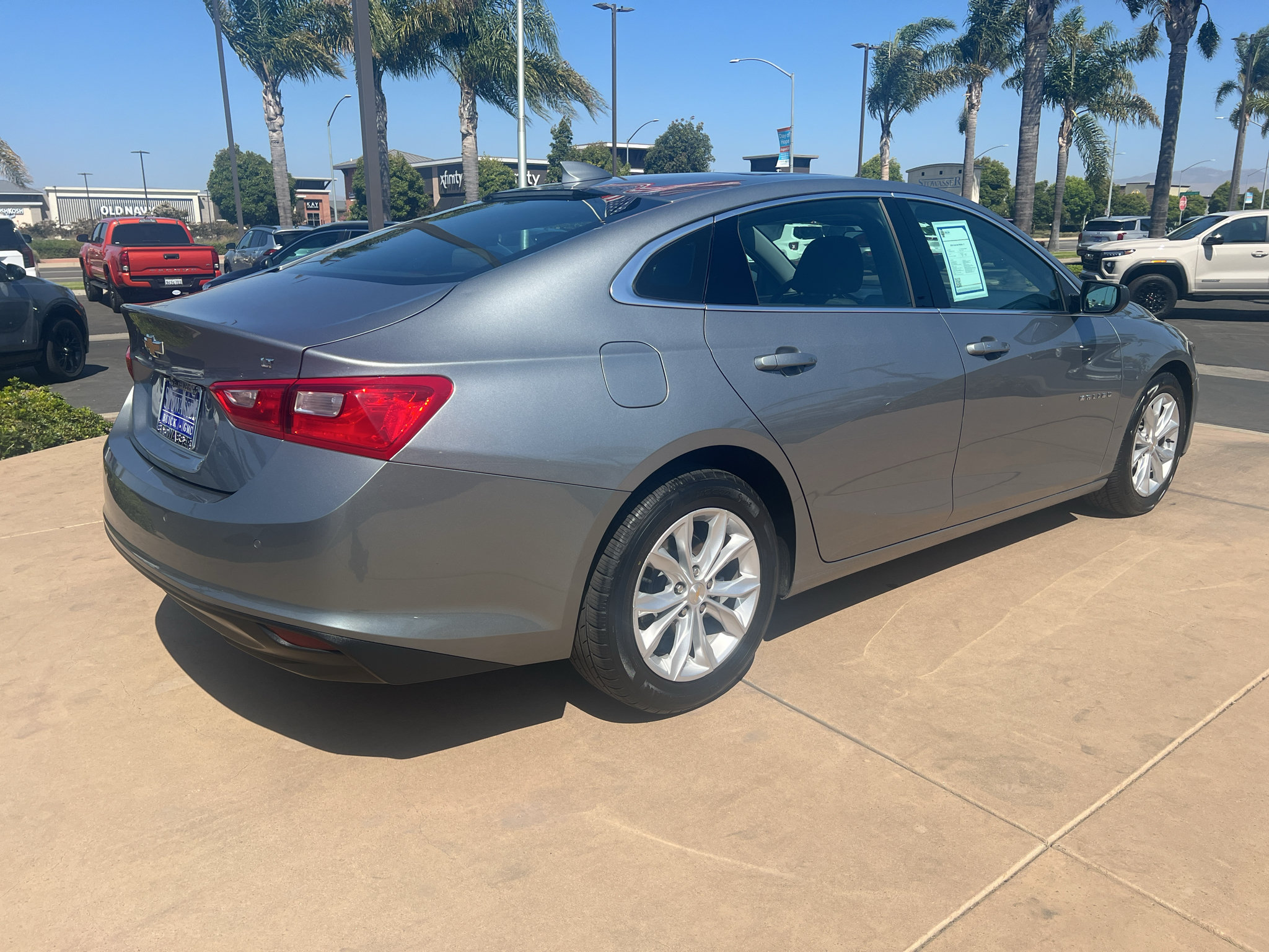 Used 2024 Chevrolet Malibu LT FWD image 5