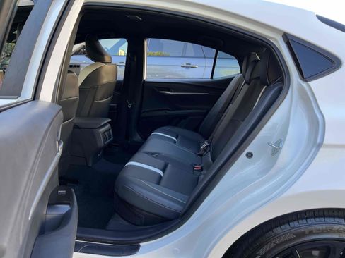 Used 2025 Toyota Camry SE image 37