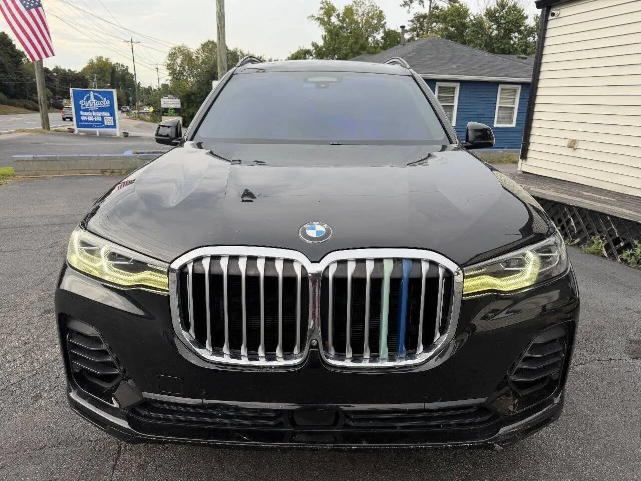 Used 2019 BMW X7 xDrive50i w/ Premium Package AWD/4WD image 2