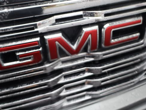Used 2023 GMC Sierra 1500 Denali AWD/4WD image 46