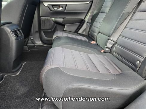 Used 2017 Honda CR-V LX image 11