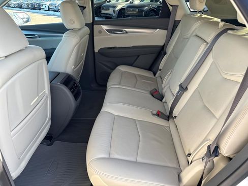 Used 2019 Cadillac XT5 Luxury image 9