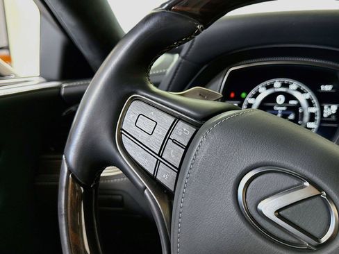 Used 2018 Lexus LS 500 AWD w/ Luxury Package image 24