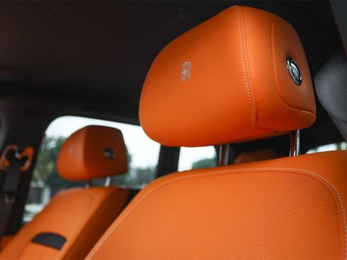 Used 2022 Rolls-Royce Cullinan w/ Dark Exterior Package image 41