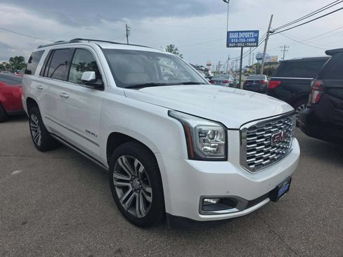 Used 2018 GMC Yukon Denali w/ Denali Ultimate Package AWD/4WD image 1