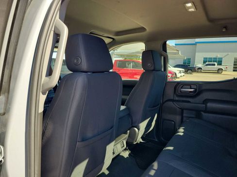 Used 2025 Chevrolet Silverado 1500 Custom RWD image 16