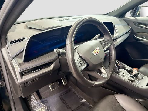 Used 2024 Cadillac XT4 Sport AWD/4WD image 11