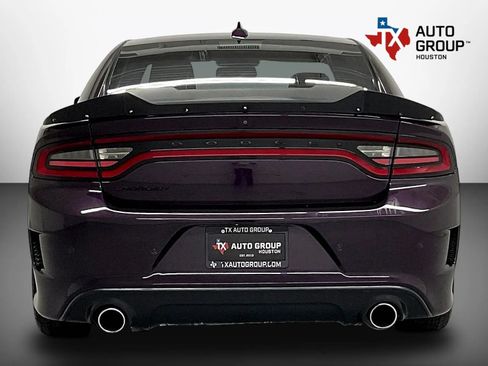 Used 2020 Dodge Charger R/T w/ Blacktop Package RWD image 7