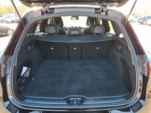 Used 2023 Mercedes-Benz GLC 300 4MATIC image 29