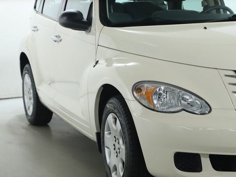 Used 2007 Chrysler PT Cruiser image 14