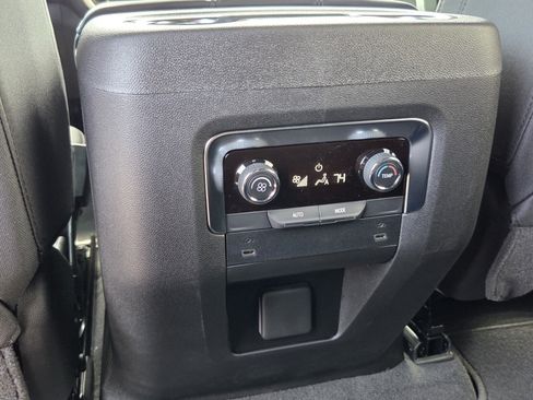 New 2026 Chevrolet Tahoe LS w/ LS Custom Edition AWD/4WD image 11