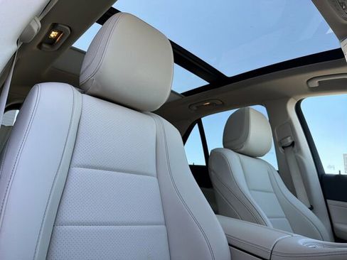 Certified 2022 Mercedes-Benz GLE 350 4MATIC image 21