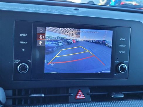 Used 2024 Kia Sportage LX image 10