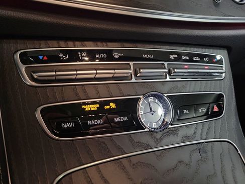 Used 2020 Mercedes-Benz E 450 4MATIC Sedan image 18