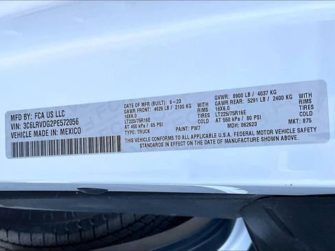 Used 2023 RAM ProMaster 2500 w/ Convenience Group image 33