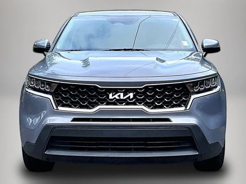 Used 2022 Kia Sorento LX FWD image 3