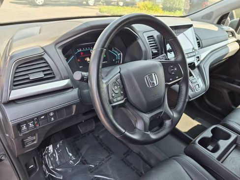 Used 2024 Honda Odyssey EX-L image 14