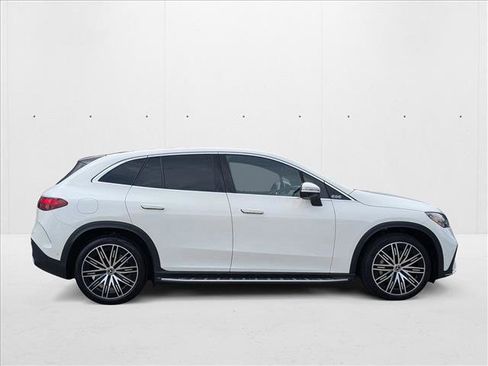 Certified 2023 Mercedes-Benz EQE 500 4MATIC SUV image 4