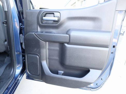 Used 2021 Chevrolet Silverado 1500 Custom image 29